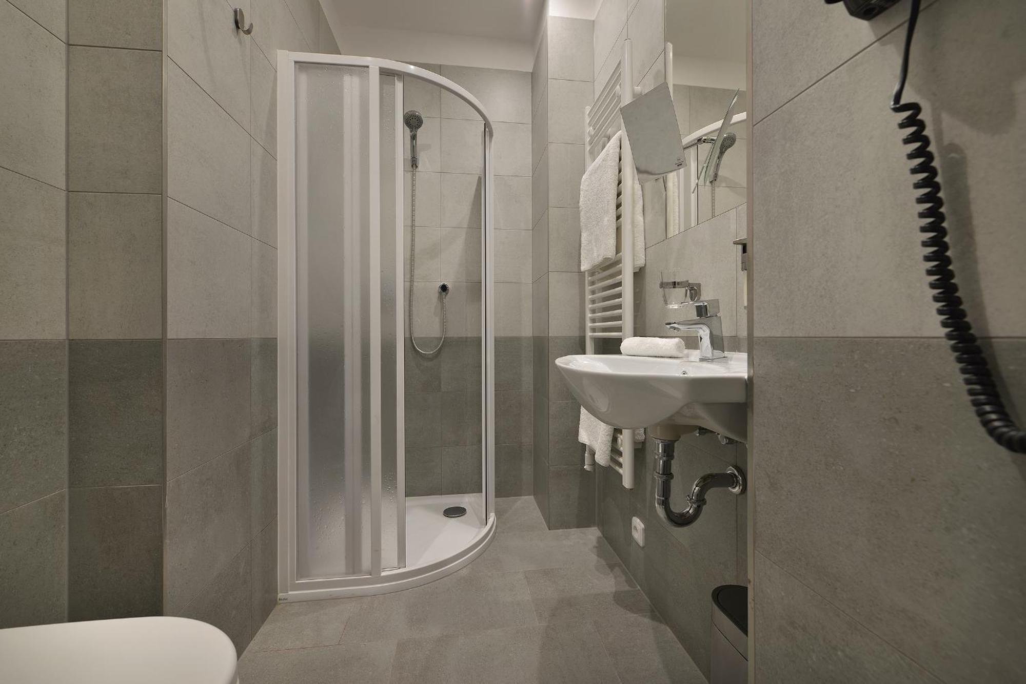 Prague Season Three Stars Hotell Exteriör bild