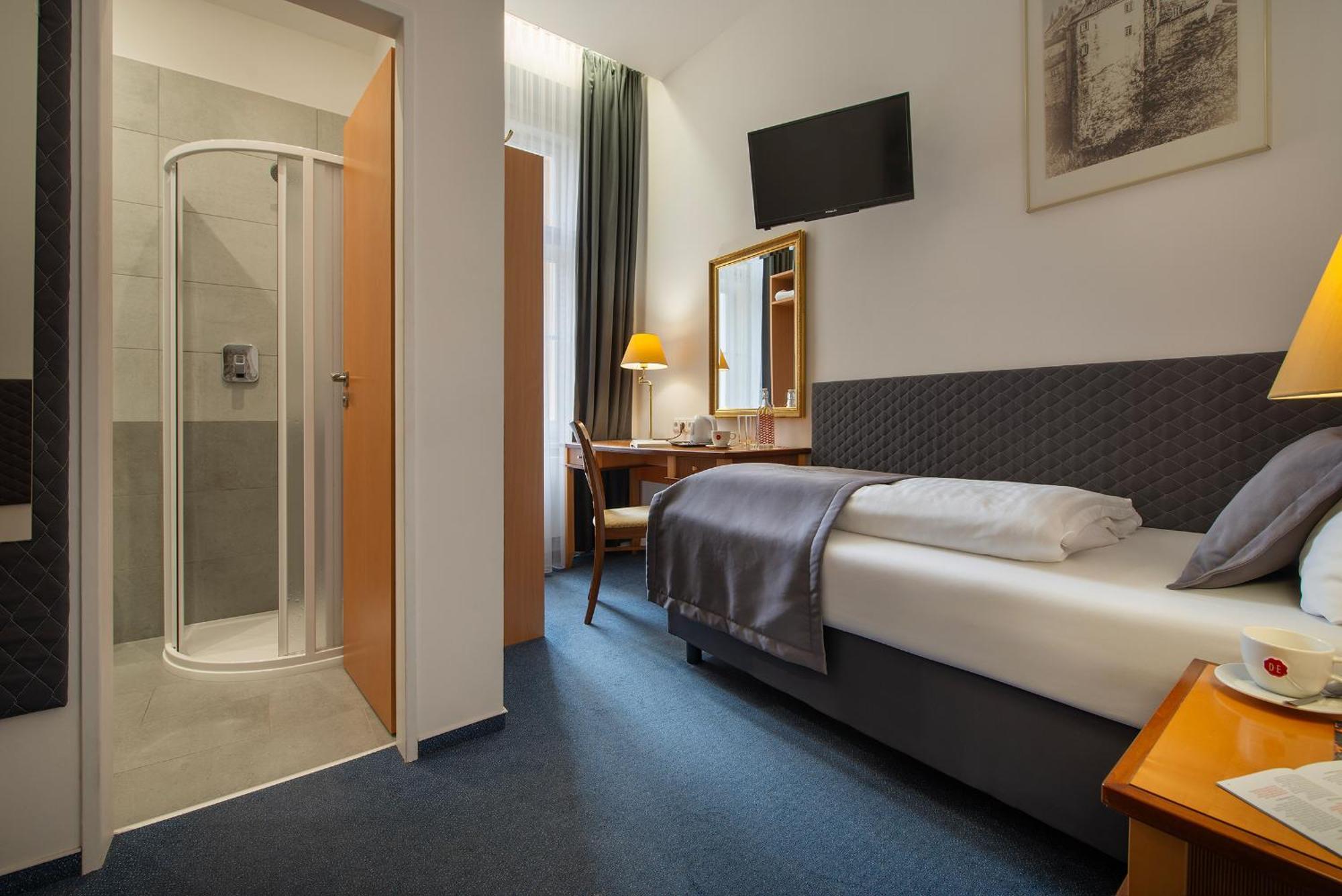 Prague Season Three Stars Hotell Exteriör bild